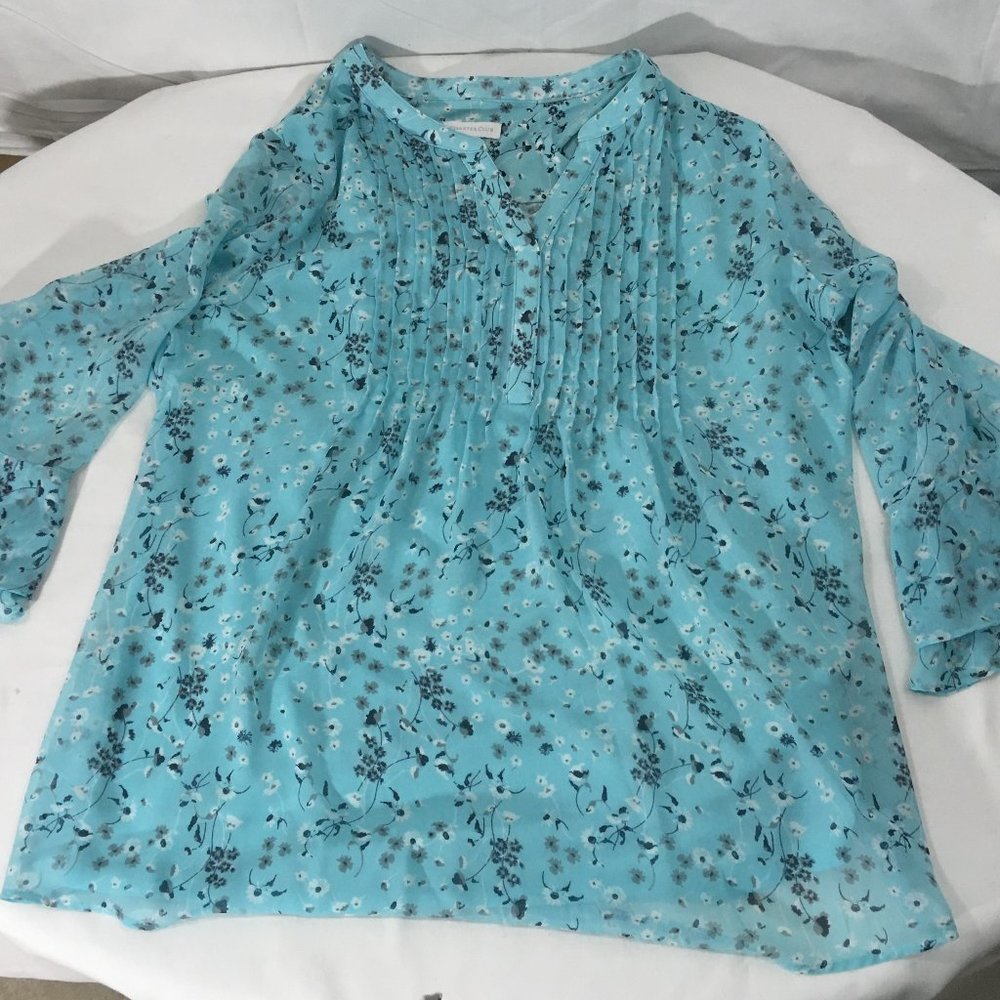 * Ladies Charter Club roomy V-neck Georgette-style top, size XL